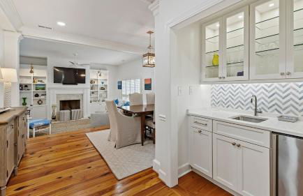 Salty Sister Villa by Peace Vacations - Foto 8