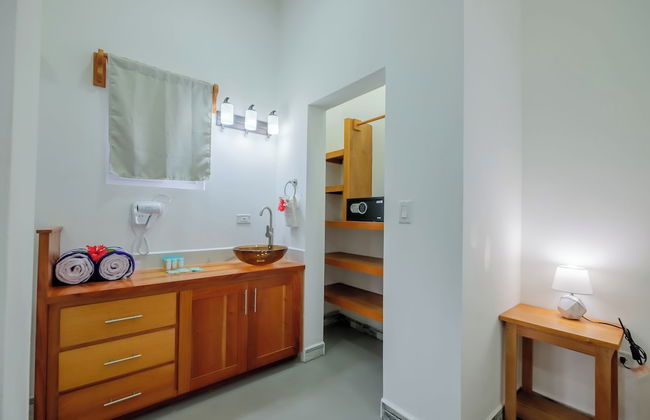 North Beach Retreat - Photo 44