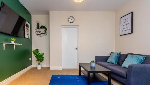 Two Bed Apartment RYTON With Free Parking - Foto 5