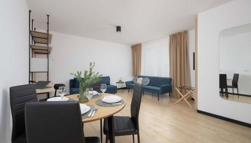 Spacious Studios Zamoyskiego Near PGE with Parking by Noclegi Renters - Photo 4