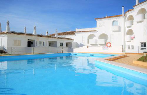 Apartment MargemSul - Pool - Beach - Free Wifi - Air Con - Foto 2