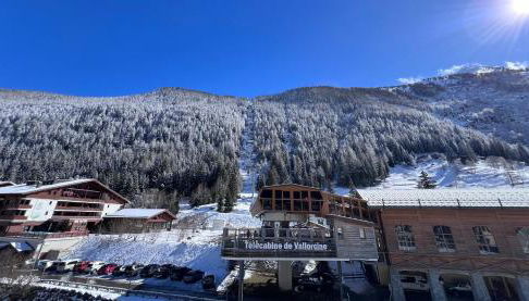 Exceptionnel duplex en Residence & Spa Vallorcine Mont-Blanc 5 étoiles - Photo 4