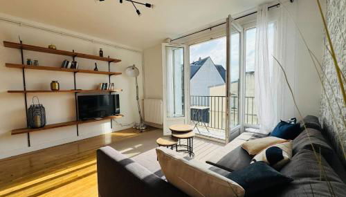 5-room apartment in the heart of the city center - Photo 3