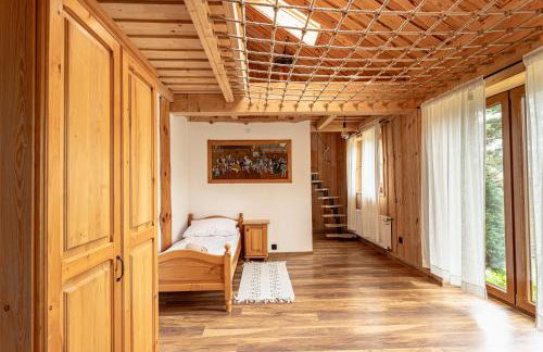 Chata Nad Jeziorem Czorsztyńskim Jaquzzi zewnętrzne Linia brzegowa Kameralne miejsce bez sąsiadów - Foto 37