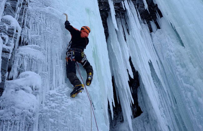 Ice Climbing in Abisko - Foto 1