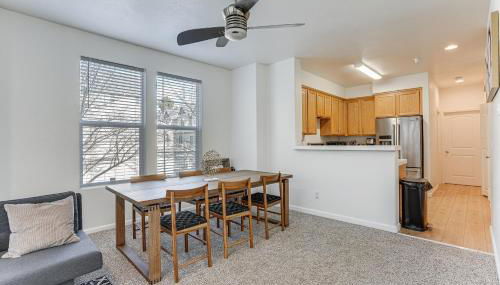 Walk to BART Station Richmond Townhome with Balcony - Foto 2