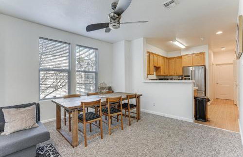 Walk to BART Station Richmond Townhome with Balcony - Photo 2