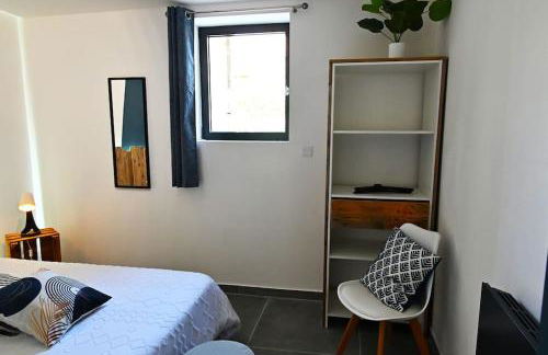 REZ de jardin moderne 4 chambres 8 personnes jardinet - Foto 50