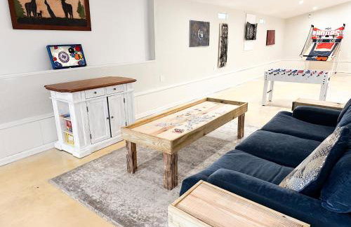 24 ppl! Hot Tubs, Pool, Firepits 3 Homes, Venue - Foto 46