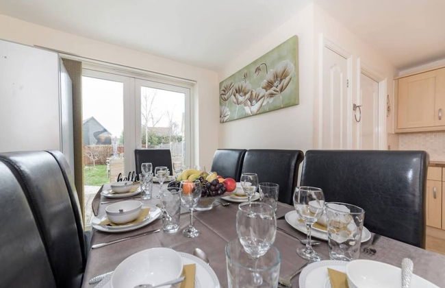 Large 5BR Home in Bedford Ideal for big Groups - Foto 20