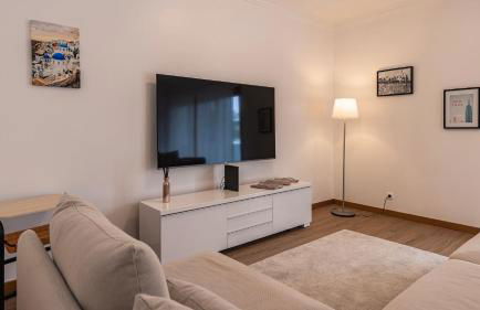 3 Bedroom Oeiras Wonder W/ Balcony by LovelyStay - Foto 12