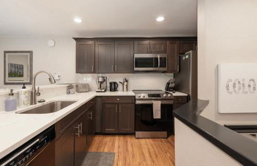 Great Location! Downtown WP with Hot Tub! Sleeps 6! - Foto 56