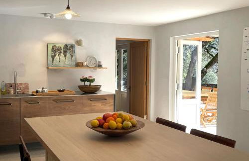 Idyllic Riverside Provencal Farmhouse - Foto 2