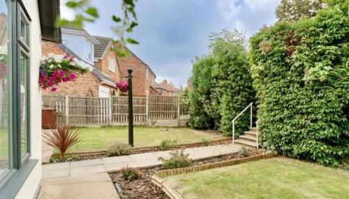 Full Modern Home - short & long stays - Foto 3