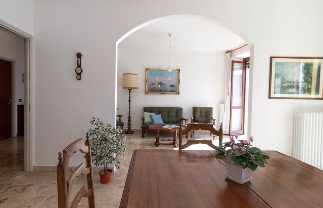 Mamma Ciccia Holiday Home - Lake Front Apartment - Foto 15