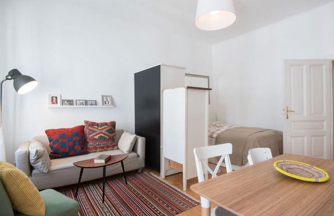 Green and Quiet Apartment near Center - Foto 1