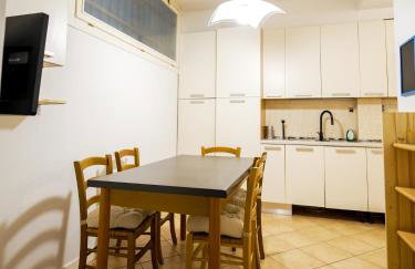 Large apartment in the historic center of Belluno - Foto 15