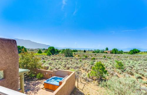 Mtn-View Retreat w/ Hot Tub in New Mexico! - Foto 3