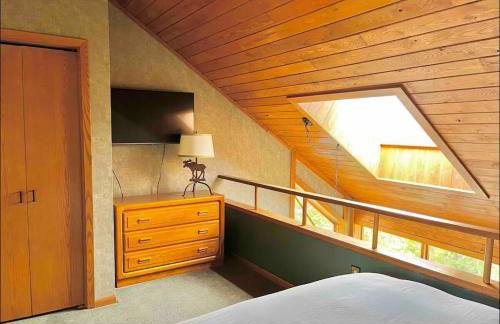 Charming Lutsen Mountain Townhome with Pool Access - Foto 18