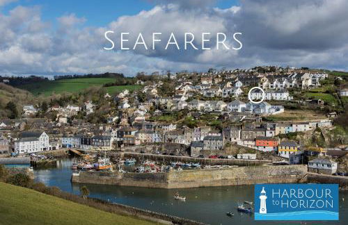 Seafarers - Coastguard Cottage with sea views, garden and parking - Foto 1