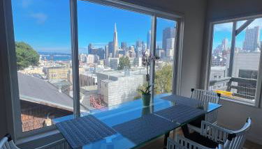 Charming 2BR Cottage with Bay and City Views-Gated Luxury Private Place - Foto 4