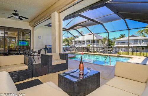 Imperial Paradise Naples - Photo 15