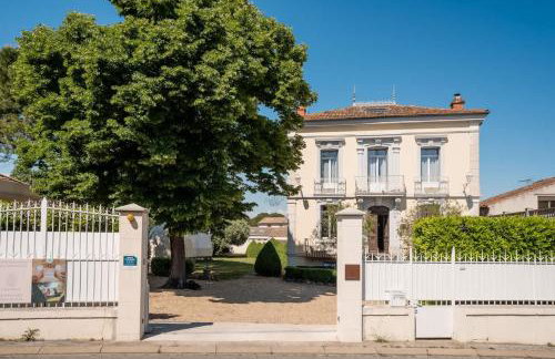 Maison de Maitre Pool Garden coeur Cristal - Photo 1