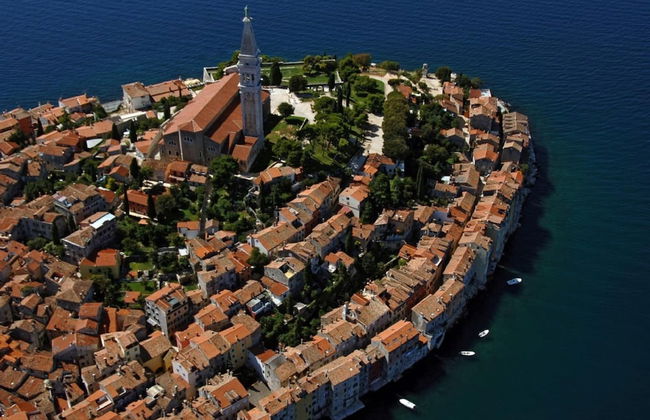 Holiday Home in Novigrad With Private Pool - Foto 17