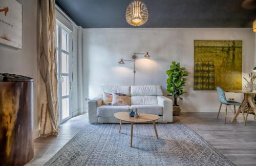 Apartamento cerca de la MEZQUITA DE CORDOBA & FREE PRIVATE PARKING - Foto 1