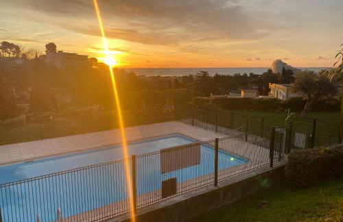 SPICY LOVE - proche Nice et Cannes - Jacuzzi privatif - French Riviera - luxe - suite romantique - Foto 17