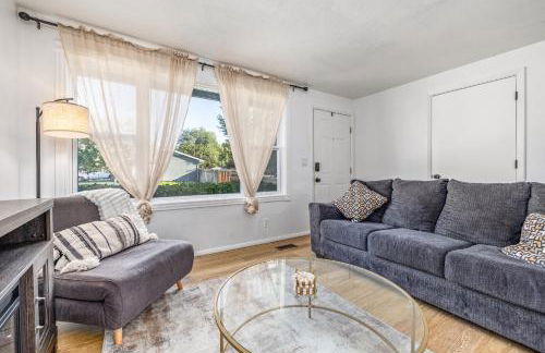 Cozy Boise Home with Private Yard and Game Room - Foto 4