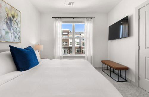 Bright Spacious 2BR 2BA Open Layout - Foto 22