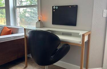 Entire Private Garden-Level Retreat - Foto 16