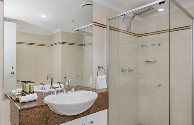 Oscar on Main Resort - Photo 59