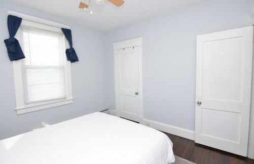 Spacious Home with Parking, Laundry - Near RU, RWJ, NJ Transit - Foto 23