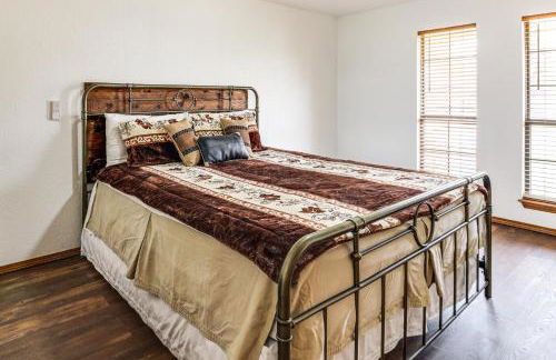 3 Mi to Downtown Roswell Home with Patio and Yard - Foto 19