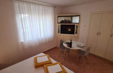 Apartments and Rooms Mazuranic - Foto 18