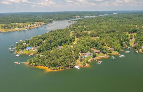 Lake Life 105 - Private Pool Overlooking The Lake! - Foto 27