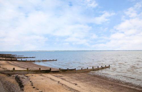 Haven Holiday Home at Kent Coast Allhallows - Photo 20