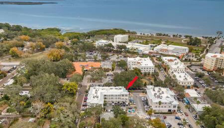 NEW! Canopy Cove, Luxury Downtown Apartment Near Main St - Foto 2