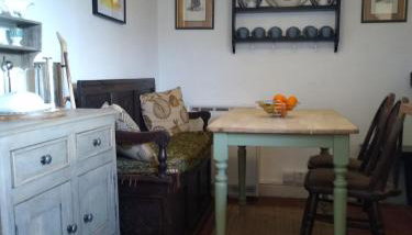 7 Front Street - Photo 3