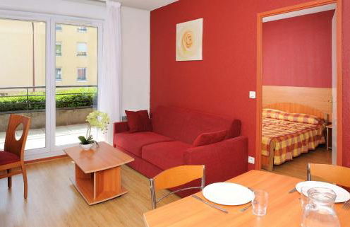 Séjours & Affaires Genève Saint Genis - Foto 2