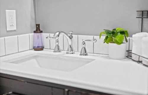 Sleep 5 - Pet & Baby - Laundry - Closer to Hospitals - Foto 16