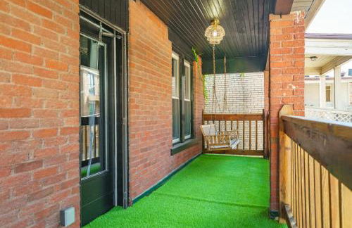 Jungle House Columbus Short North Downtown Free Parking - Steps to Convention Center & Nationwide Arena - 2BR Luxury Home - Sleeps 8 - Over 5,800 Five Star Stays - Foto 59