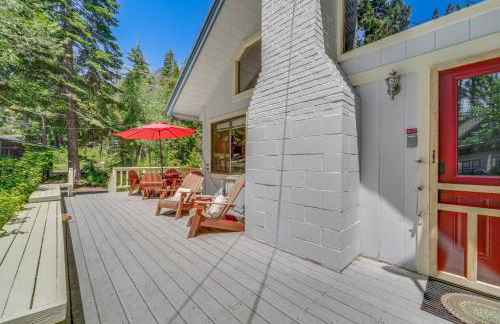 Less Than 2 Blocks to Lake Tahoe Family Home Near Skiing - Foto 18