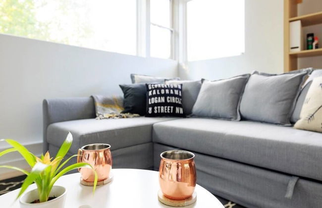 Argyle Penthouse Chic 1BR Apt 2 Sofabed - Photo 6