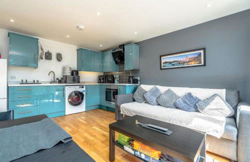 Pet Friendly Village Flat Near Stonehenge - Photo 6