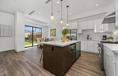 5BR Gorgeous Melrose Villa with Parking - Foto 36