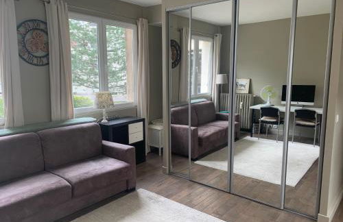 Porte Maillot-Charming and calm studio at Neuilly - Foto 5