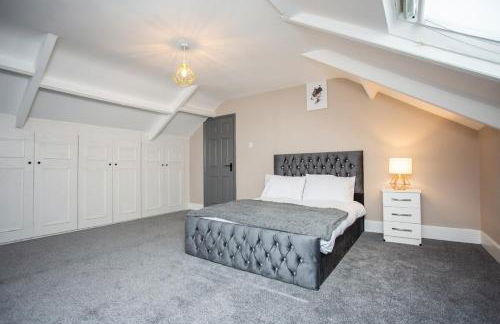 Modern Interior Spacious Four Bedroom Apartment - Foto 13